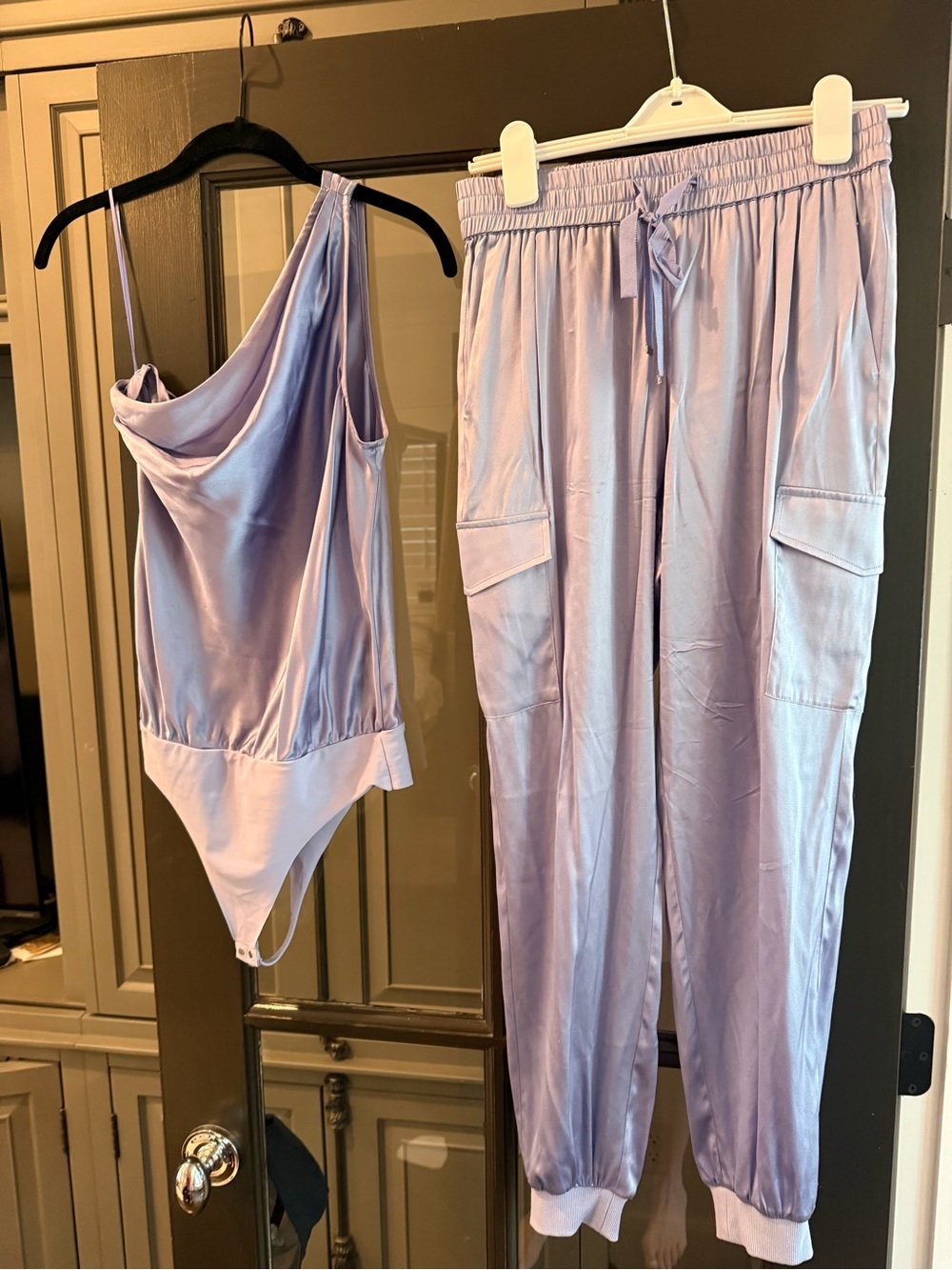 Cami NYC One-Shoulder Lavender Satin Matching Set - Size XS - Picture 2 of 4